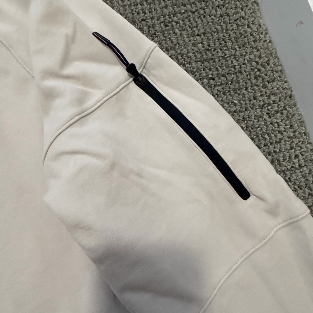 Nike Men's Cream Hoodie - Picture 4 of 6